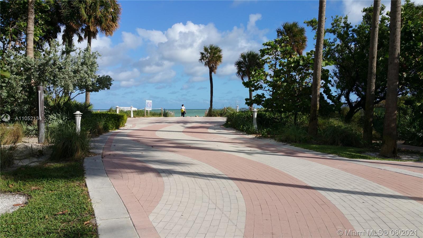 2899 Collins Ave # 840, Miami Beach FL 33140