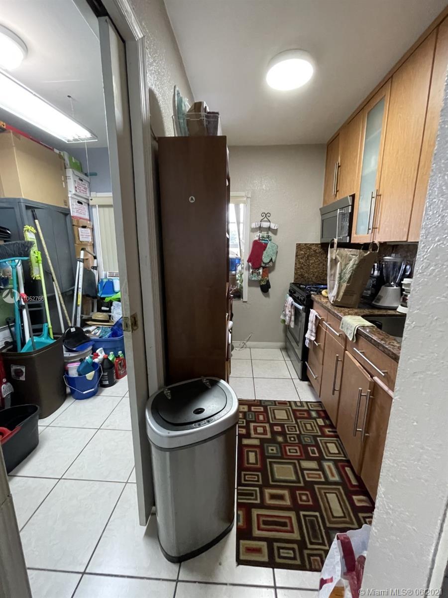 555 SW 16th Ave # 15, Miami FL 33135 photo 5