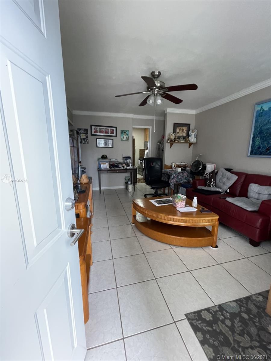 555 SW 16th Ave # 15, Miami FL 33135 photo 4