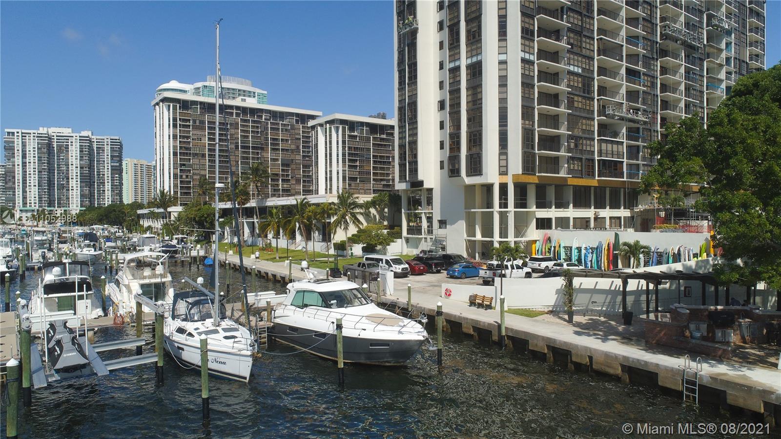 1901 Brickell Ave Slip 1, Miami FL 33129