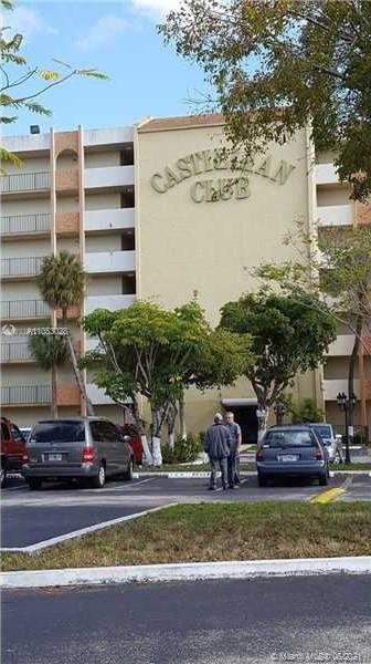 9455 W Flagler St # C609, Miami FL 33174