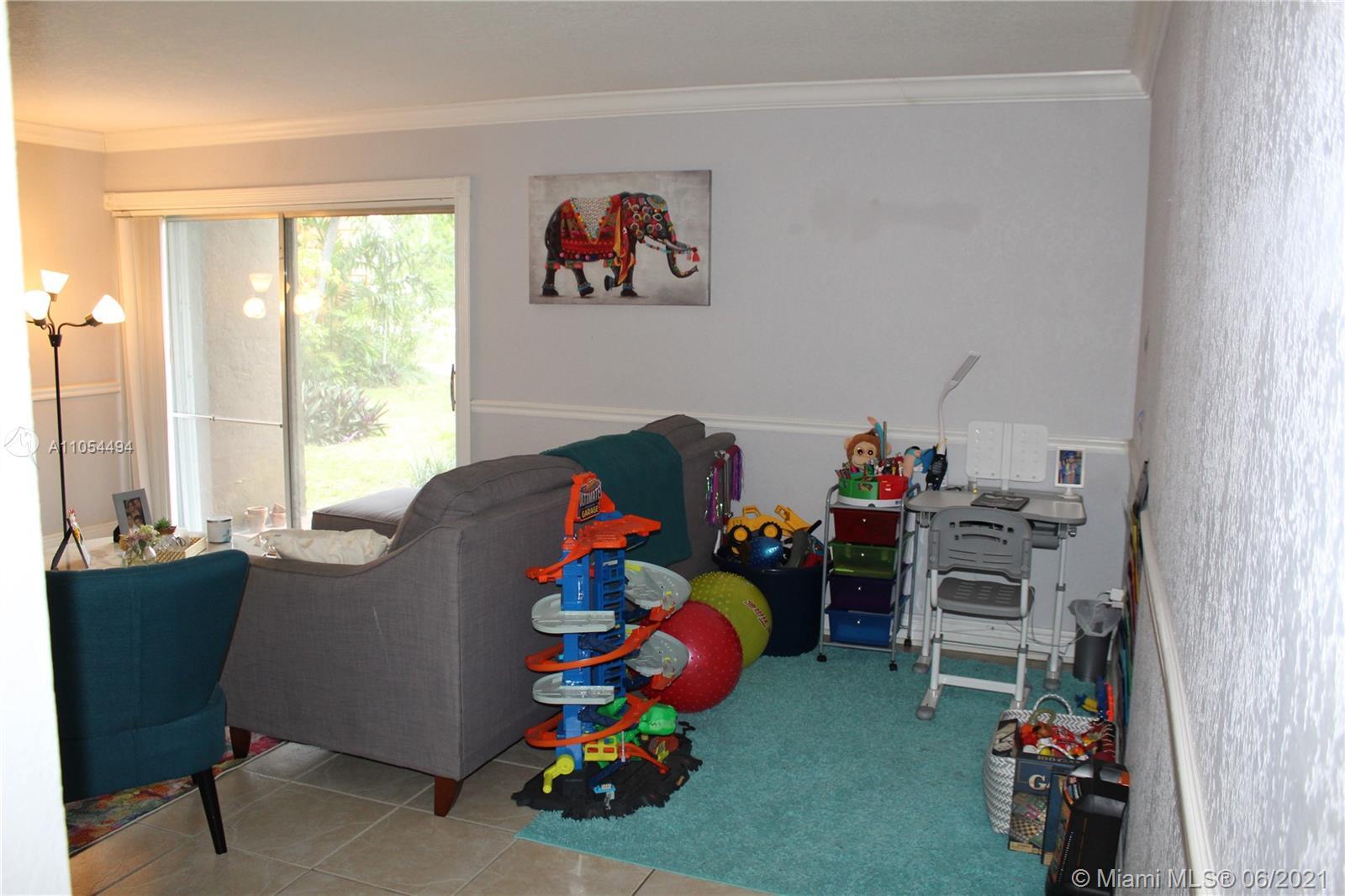9477 SW 76 # 03, Miami FL 33175 photo 4