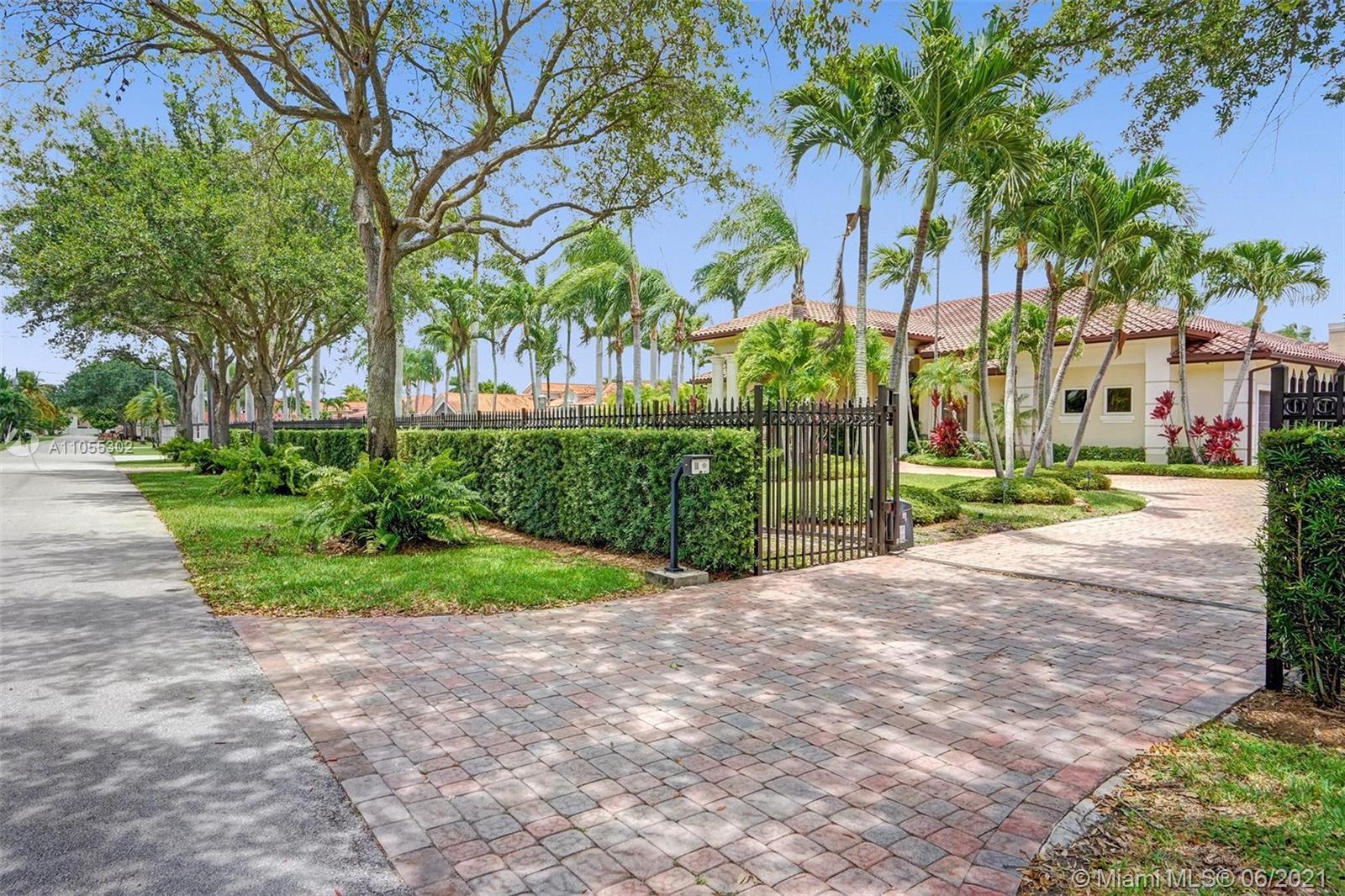 9855 SW 125th Ave, Miami FL 33186 photo 2