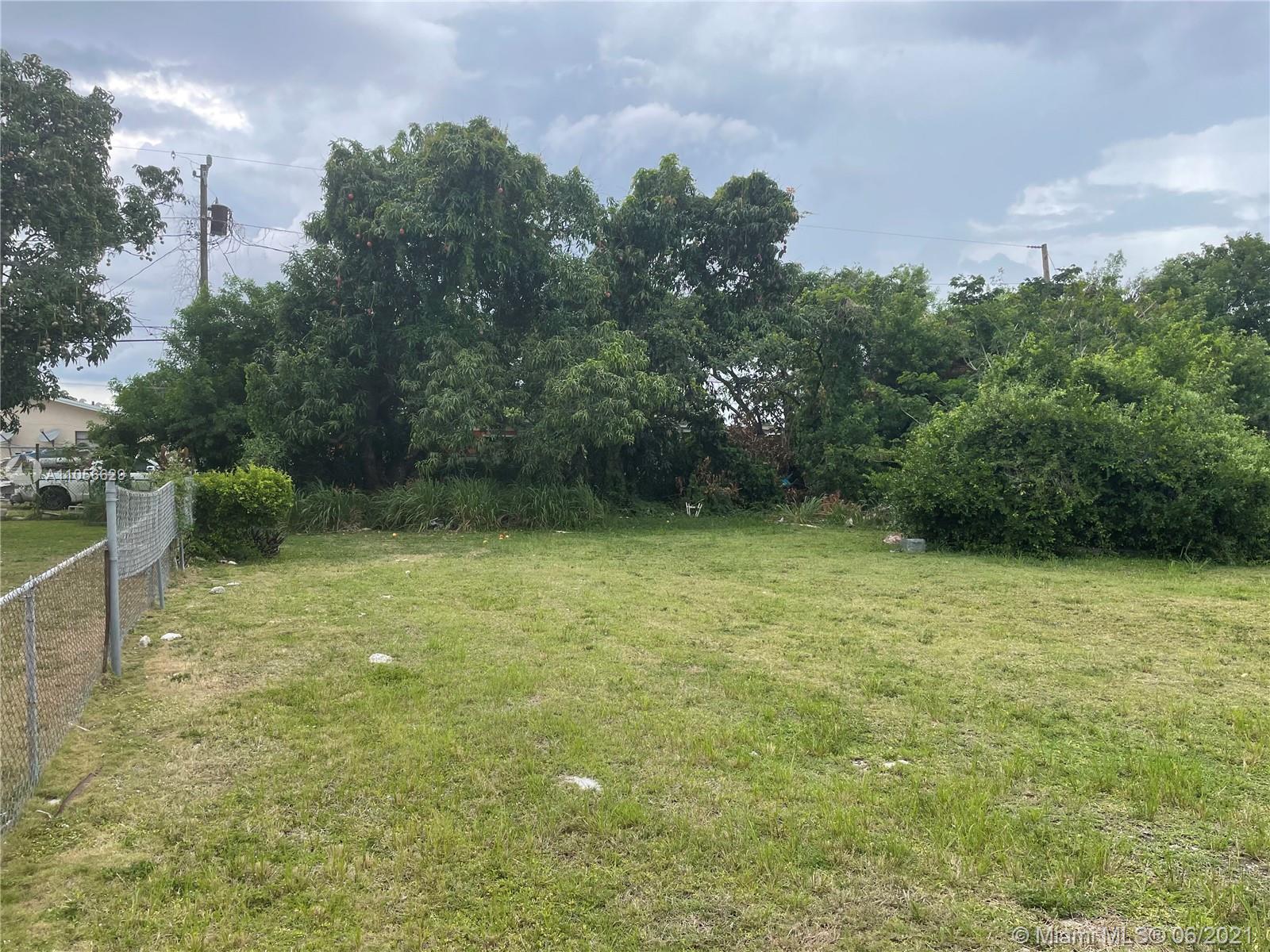 10239 SW 173rd St, Miami FL 33157