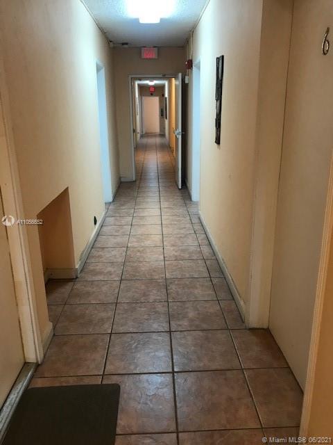 9024 COLLINS AVE # 10, Surfside FL 33154 photo 3