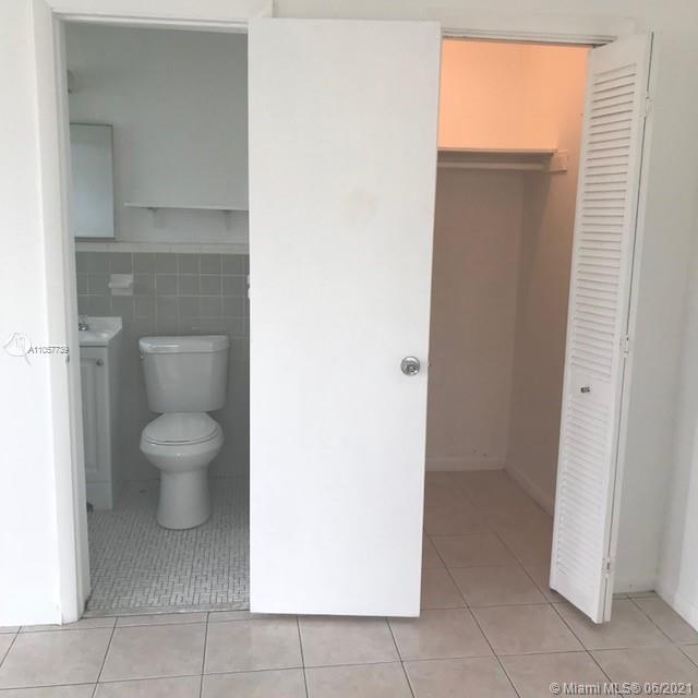 725 NE 7th # 112B, Hallandale Beach FL 33009 photo 4