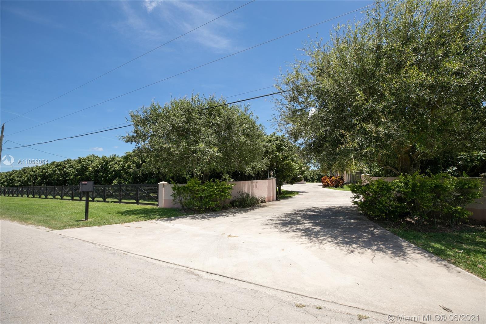 21050 SW 368th St, Homestead FL 33034 photo 4