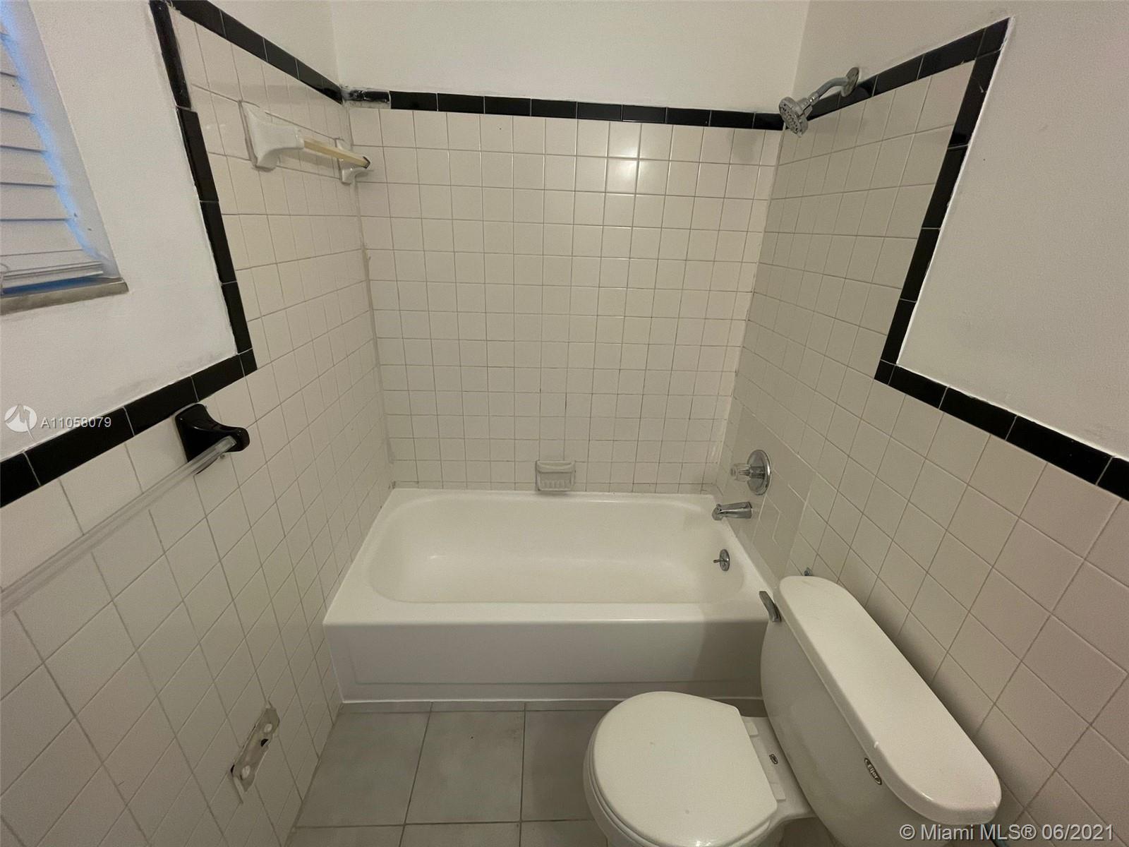 122 SW 1st St # B, Dania Beach FL 33004 photo 5
