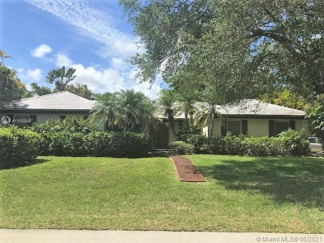 8445 SW 151st St, Palmetto Bay FL 33158