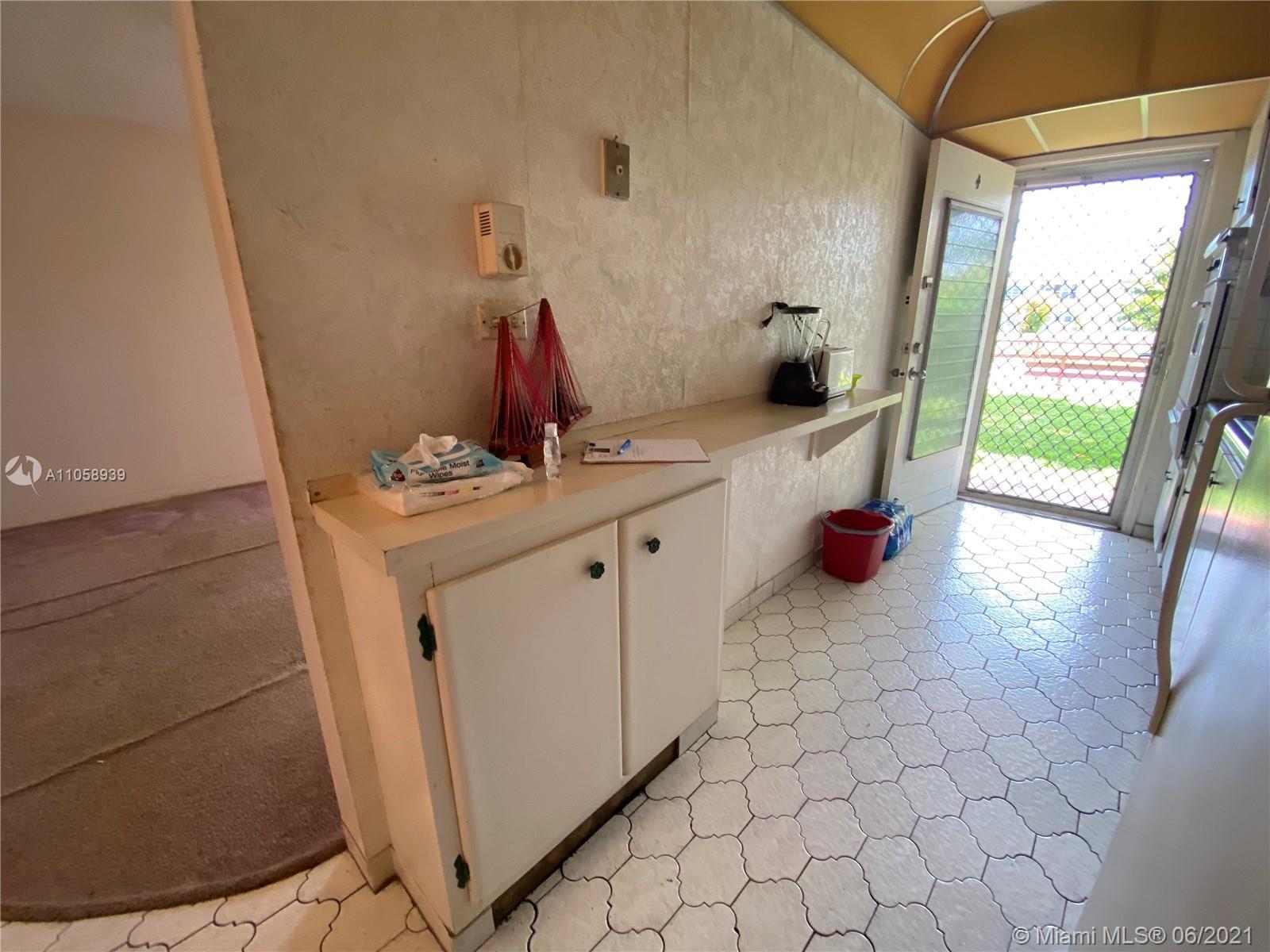 175 NE 203rd Ter # 4, Miami Gardens FL 33179 photo 3