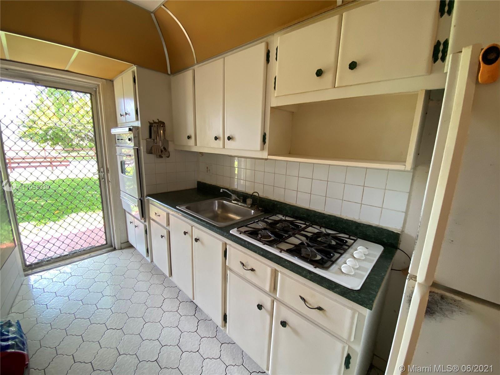 175 NE 203rd Ter # 4, Miami Gardens FL 33179 photo 4