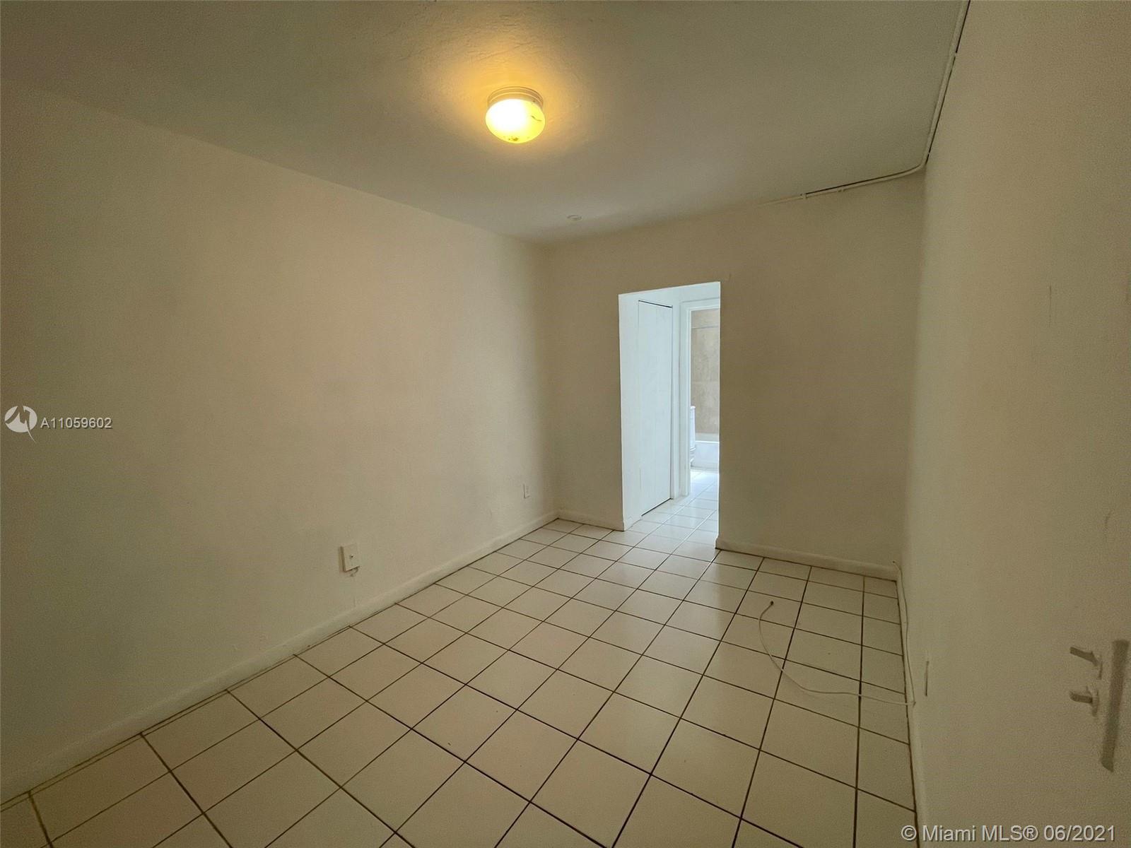 3669 Thomas Ave # 10, Miami FL 33133 photo 5