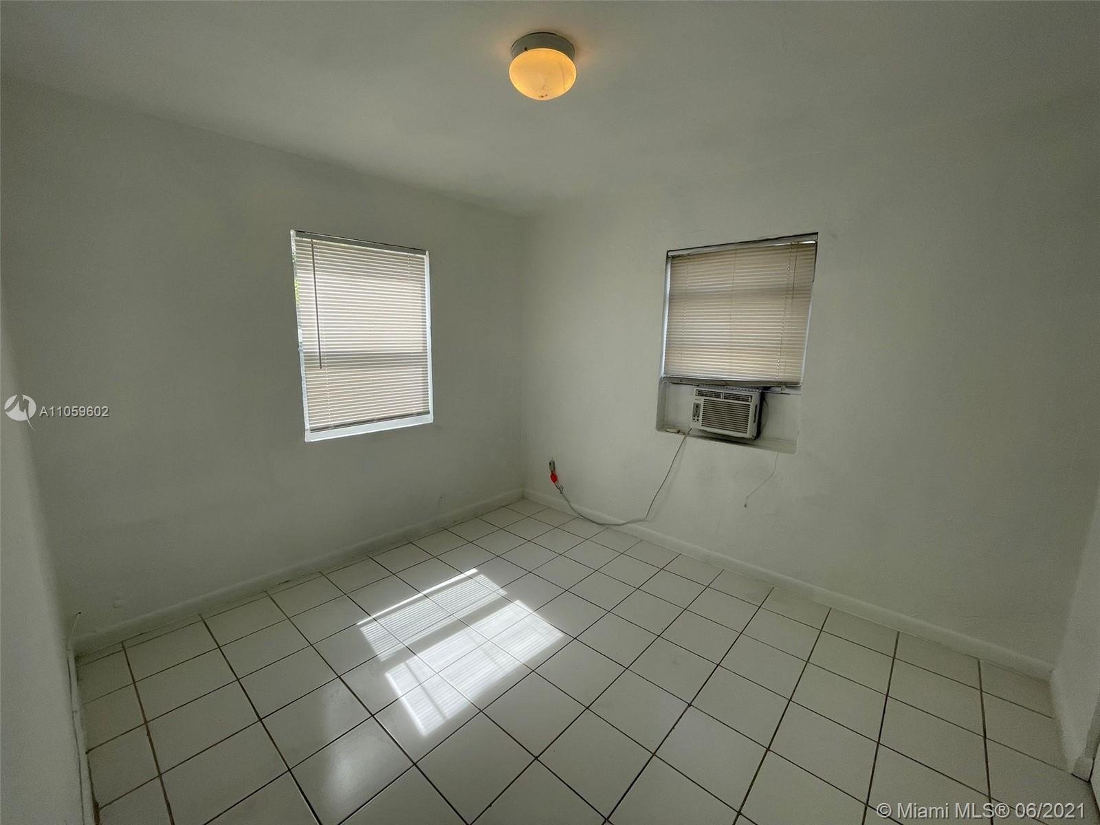 3669 Thomas Ave # 10, Miami FL 33133 photo 4