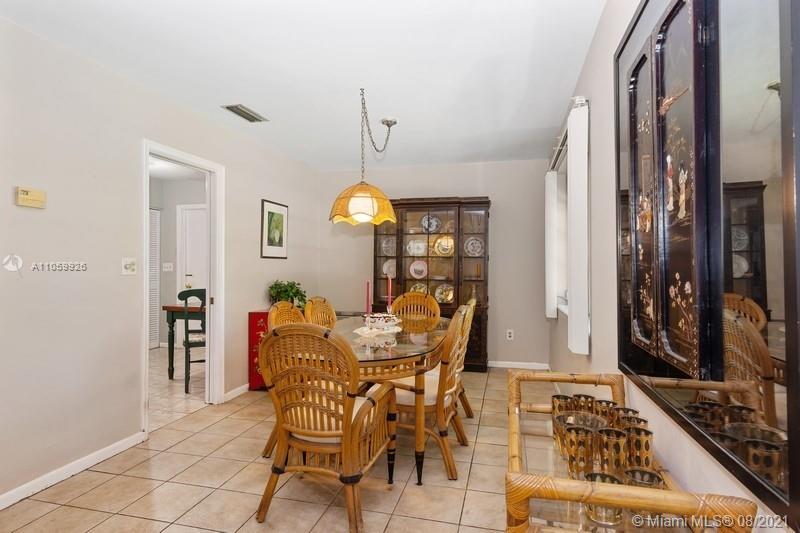 14970 SW 86th Ave, Palmetto Bay FL 33158 photo 5