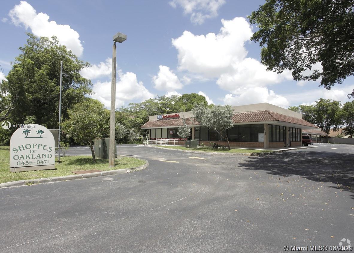 8459 W Oakland Park Blvd, Sunrise FL 33351 photo 2