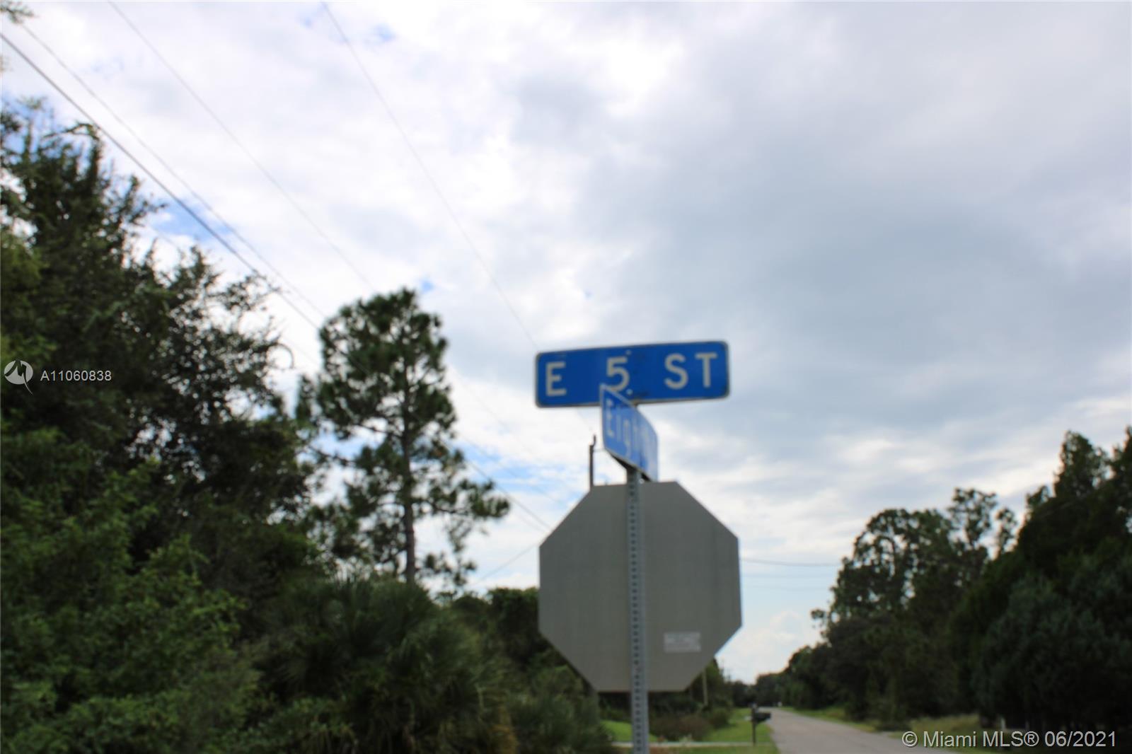 505 8 Ave., Lehigh Acres FL 33972 photo 2