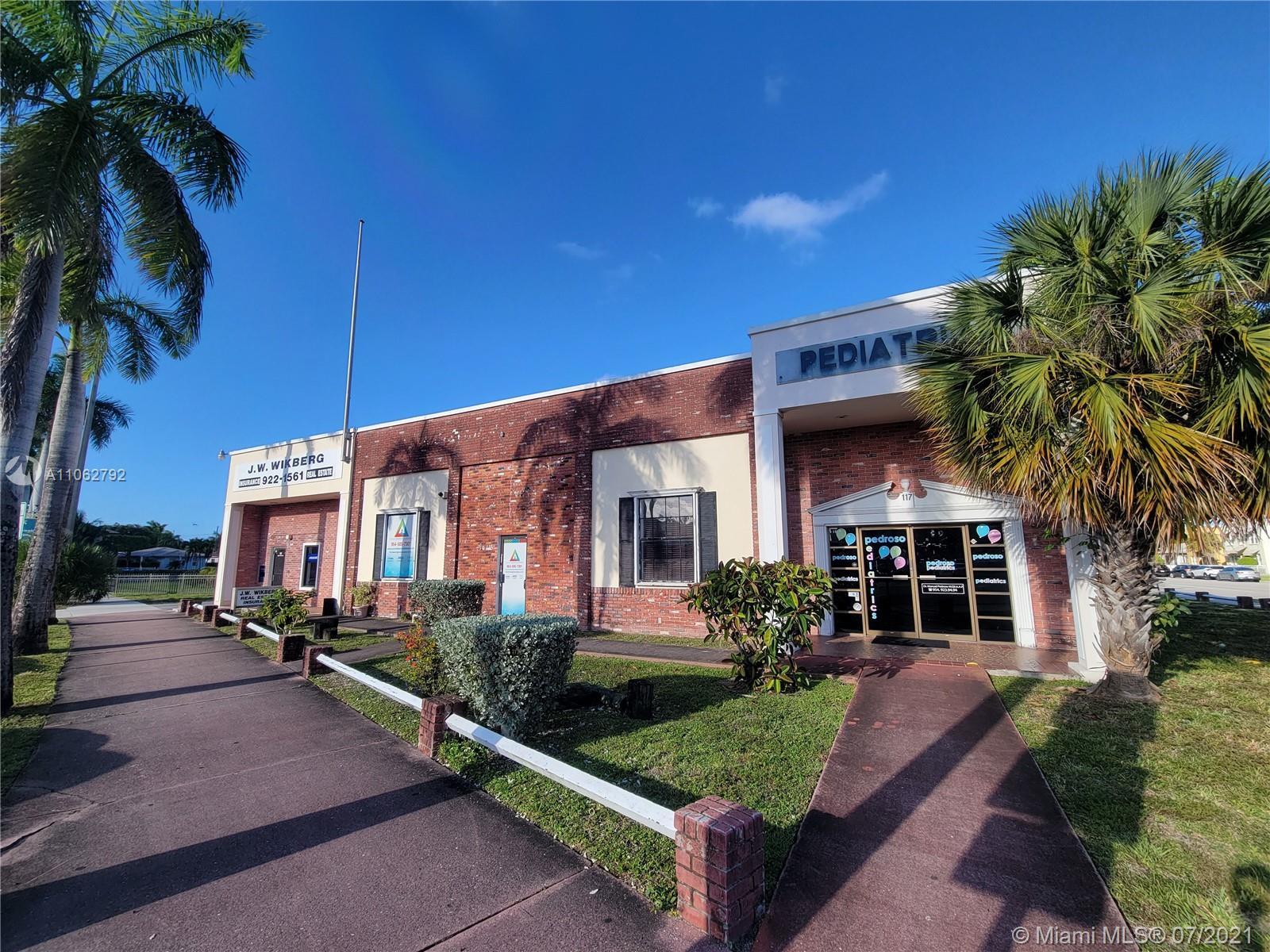 111 S 17th Ave, Hollywood FL 33020