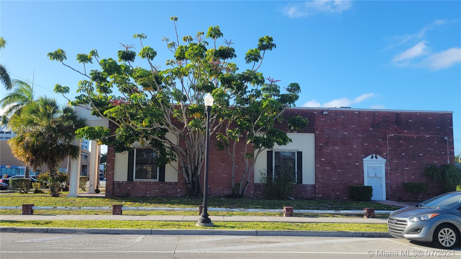 111 S 17th Ave, Hollywood FL 33020 photo 4