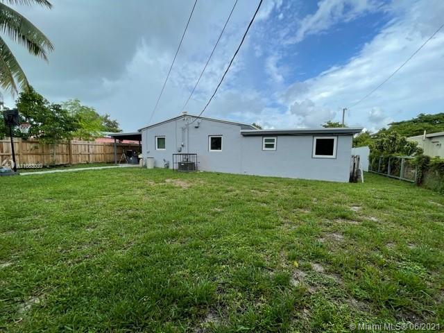 4511 SW 33rd Dr, West Park FL 33023 photo 5
