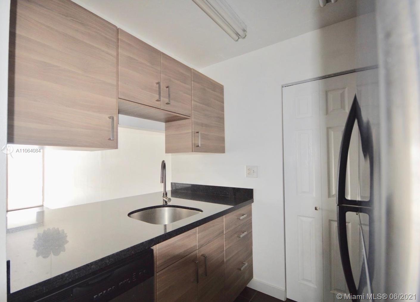 800 N Miami Ave # 1607, Miami FL 33136 photo 4