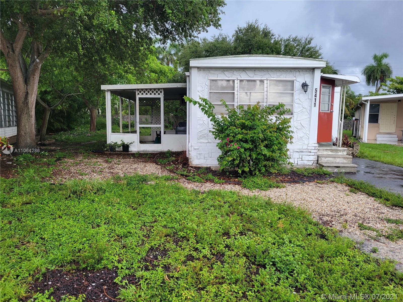 Dania Beach, FL 33312
