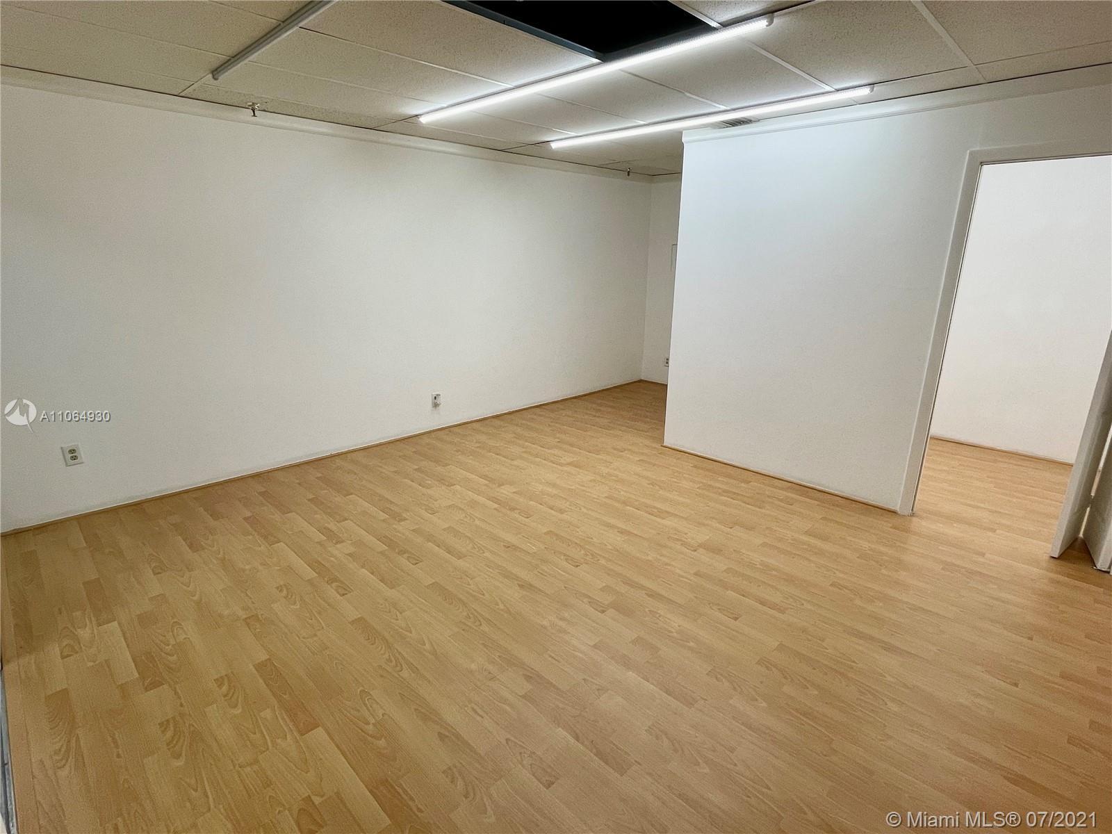 777 NW 72nd Ave # 2102, Miami FL 33126 photo 2