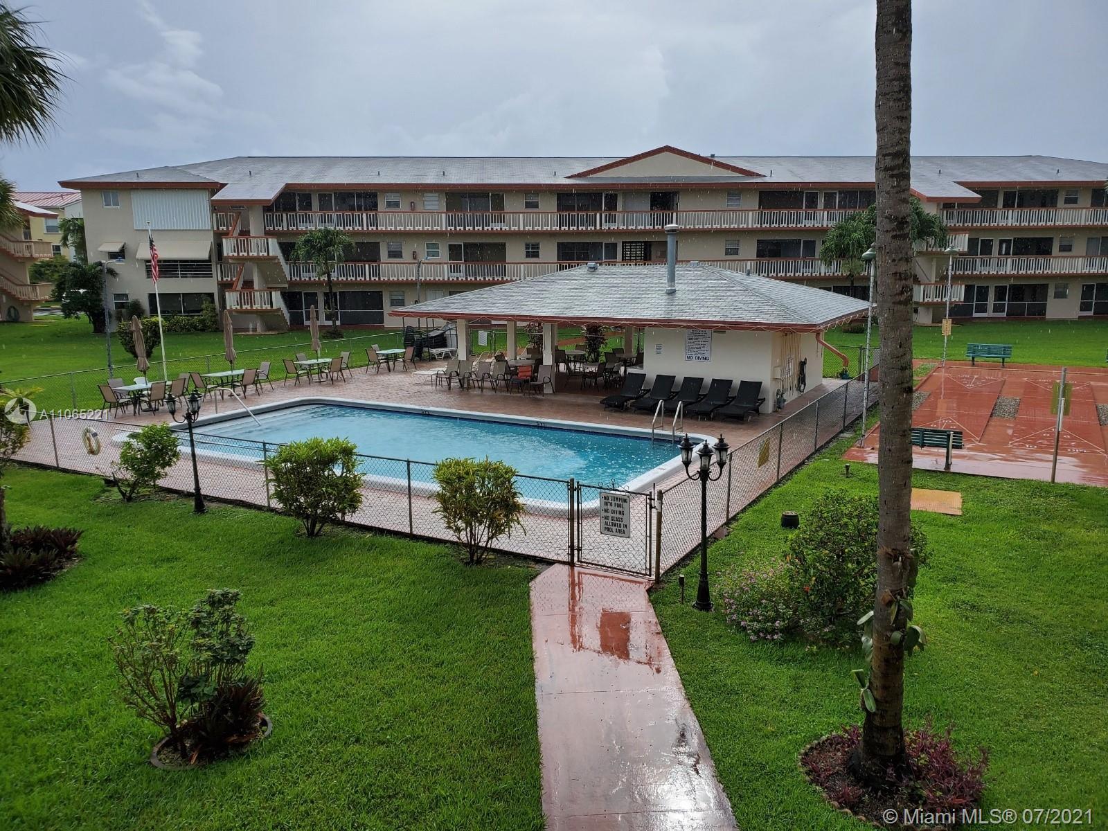 5300 Washington St # P237, Hollywood FL 33021