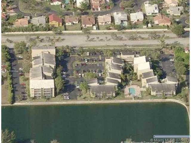 21121 SW 85th Ave # 101, Cutler Bay FL 33189 photo 2