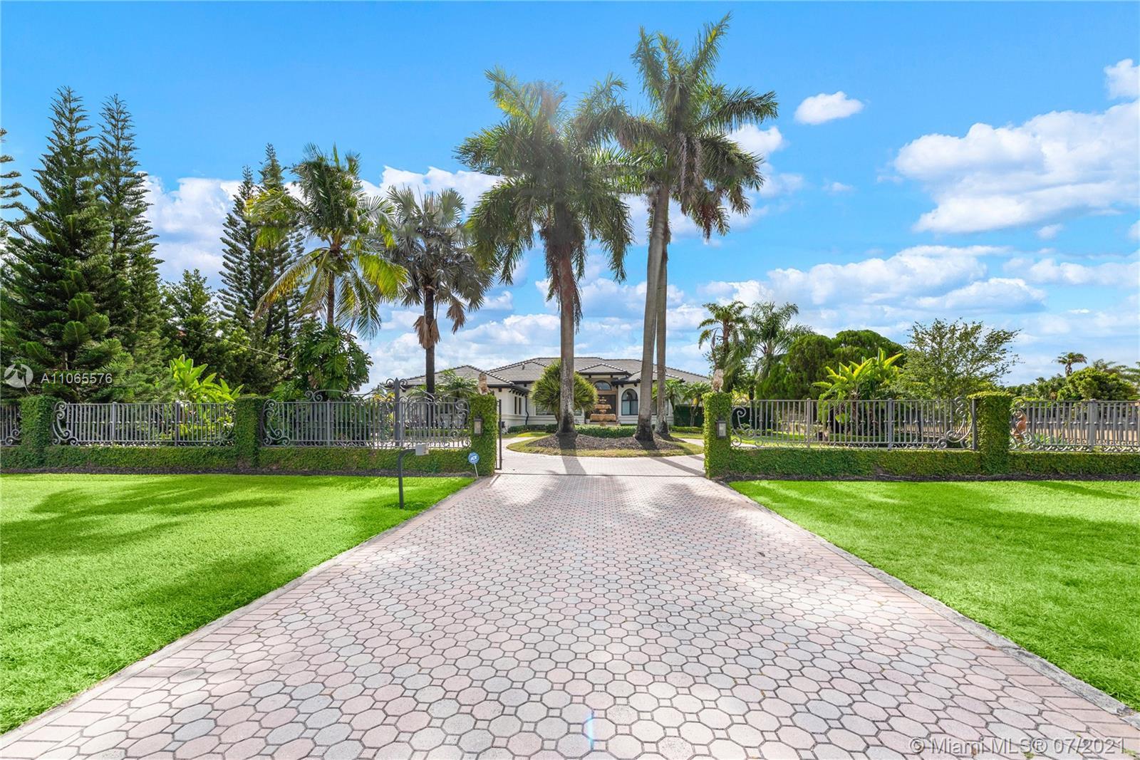 155 NW 132nd Ave, Miami FL 33182 photo 2