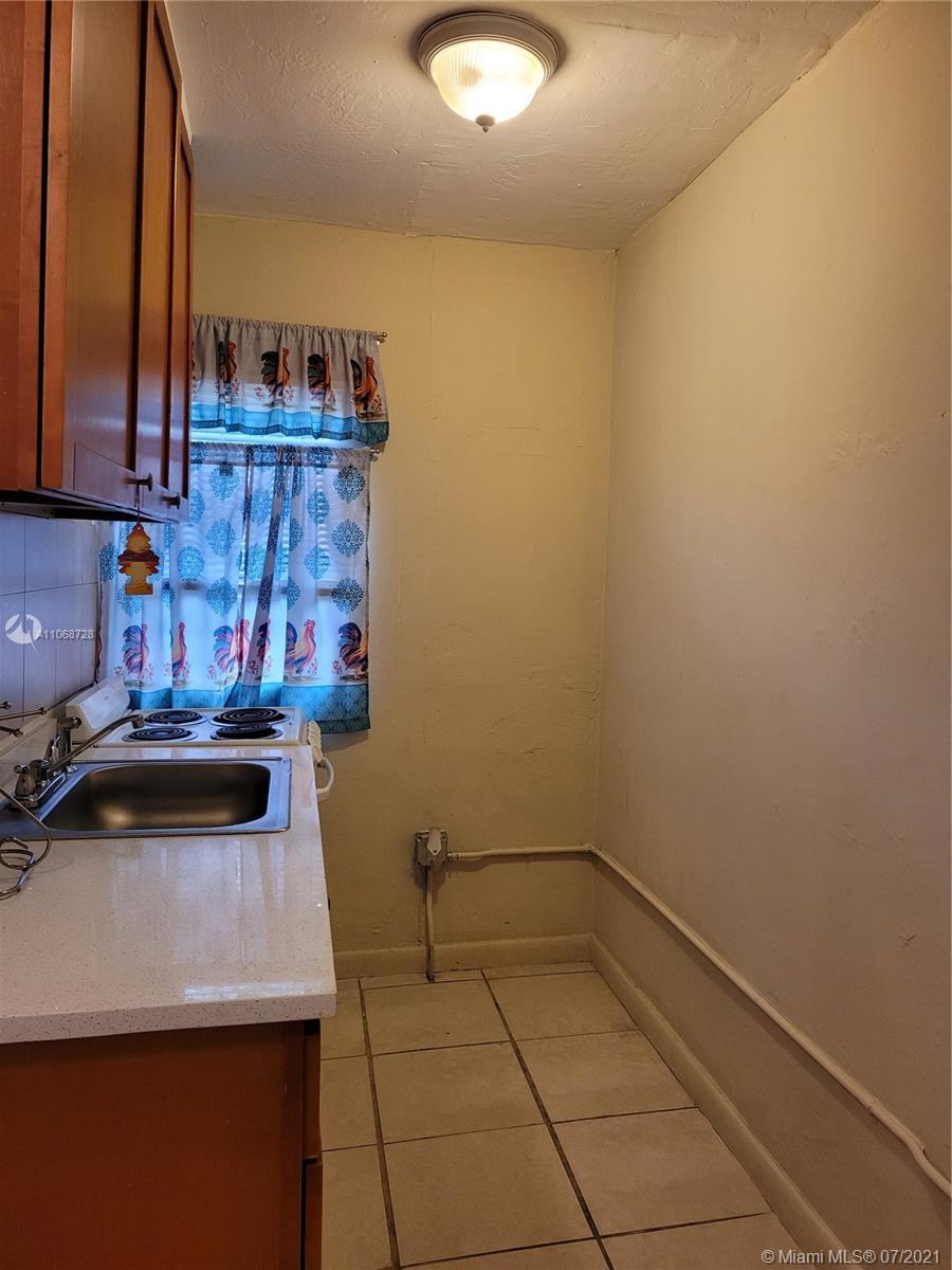 1552 NW 68th St # B, Miami FL 33147 photo 2