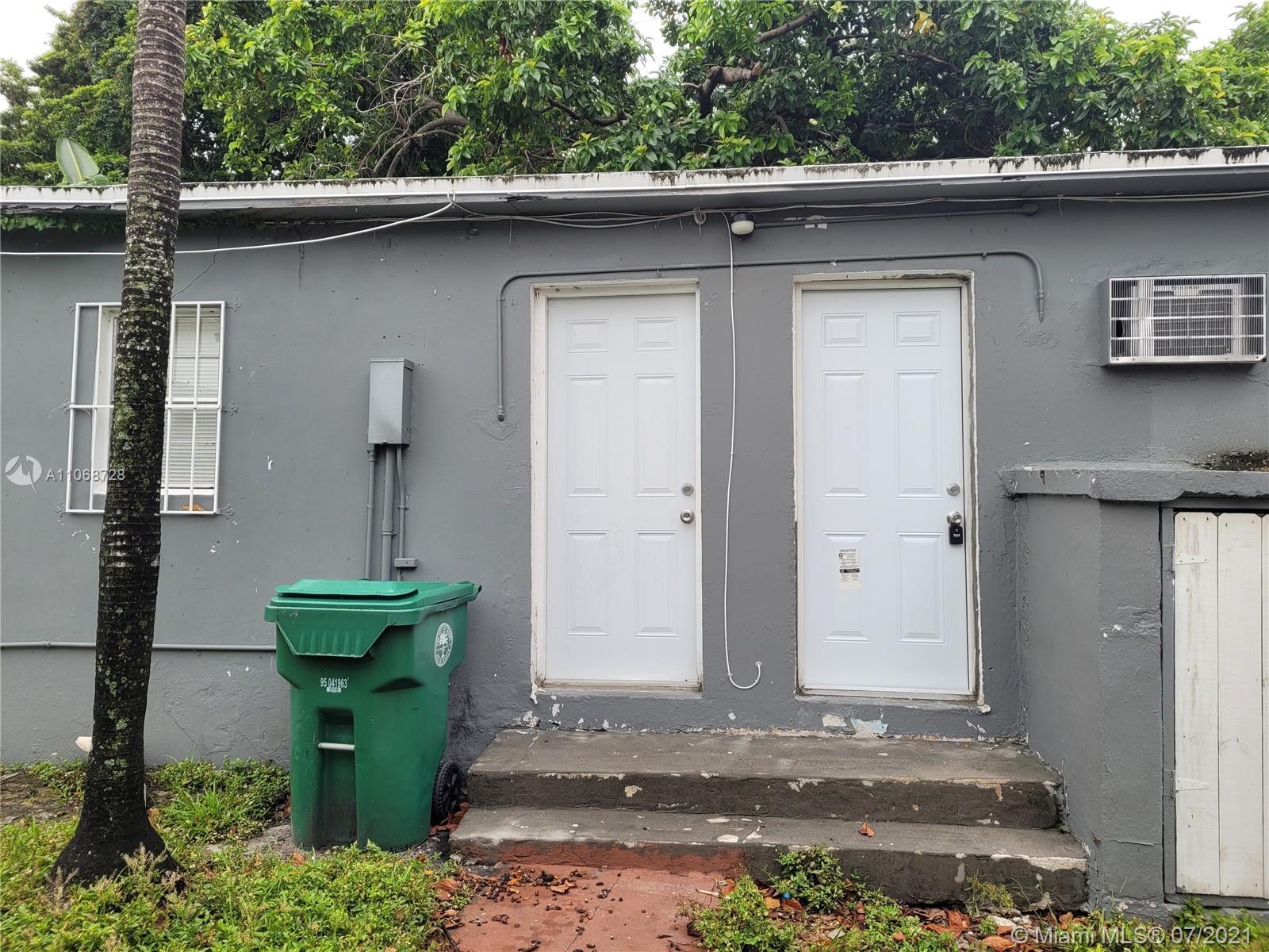1552 NW 68th St # B, Miami FL 33147