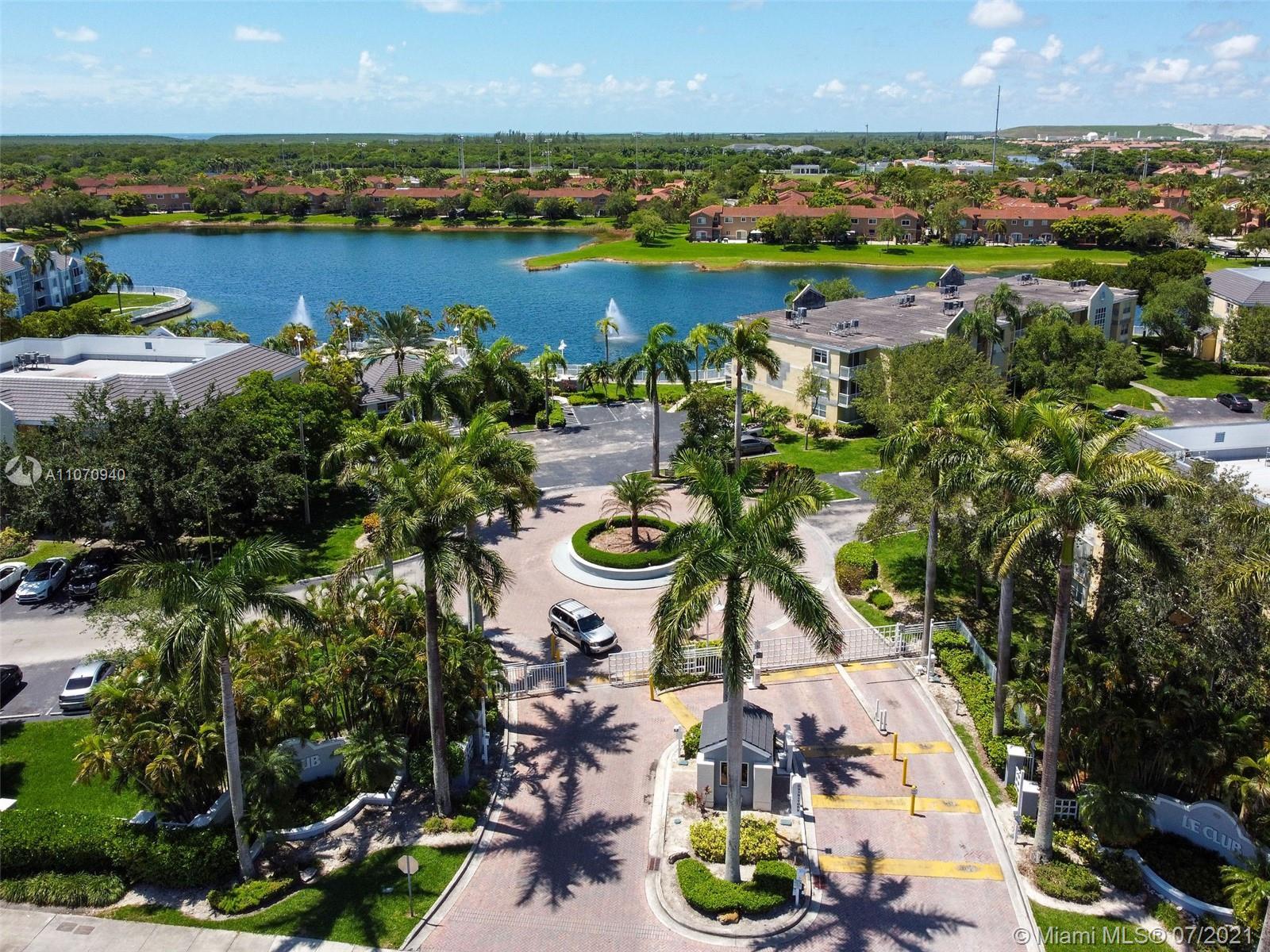 8520 SW 212 # 203, Cutler Bay FL 33189