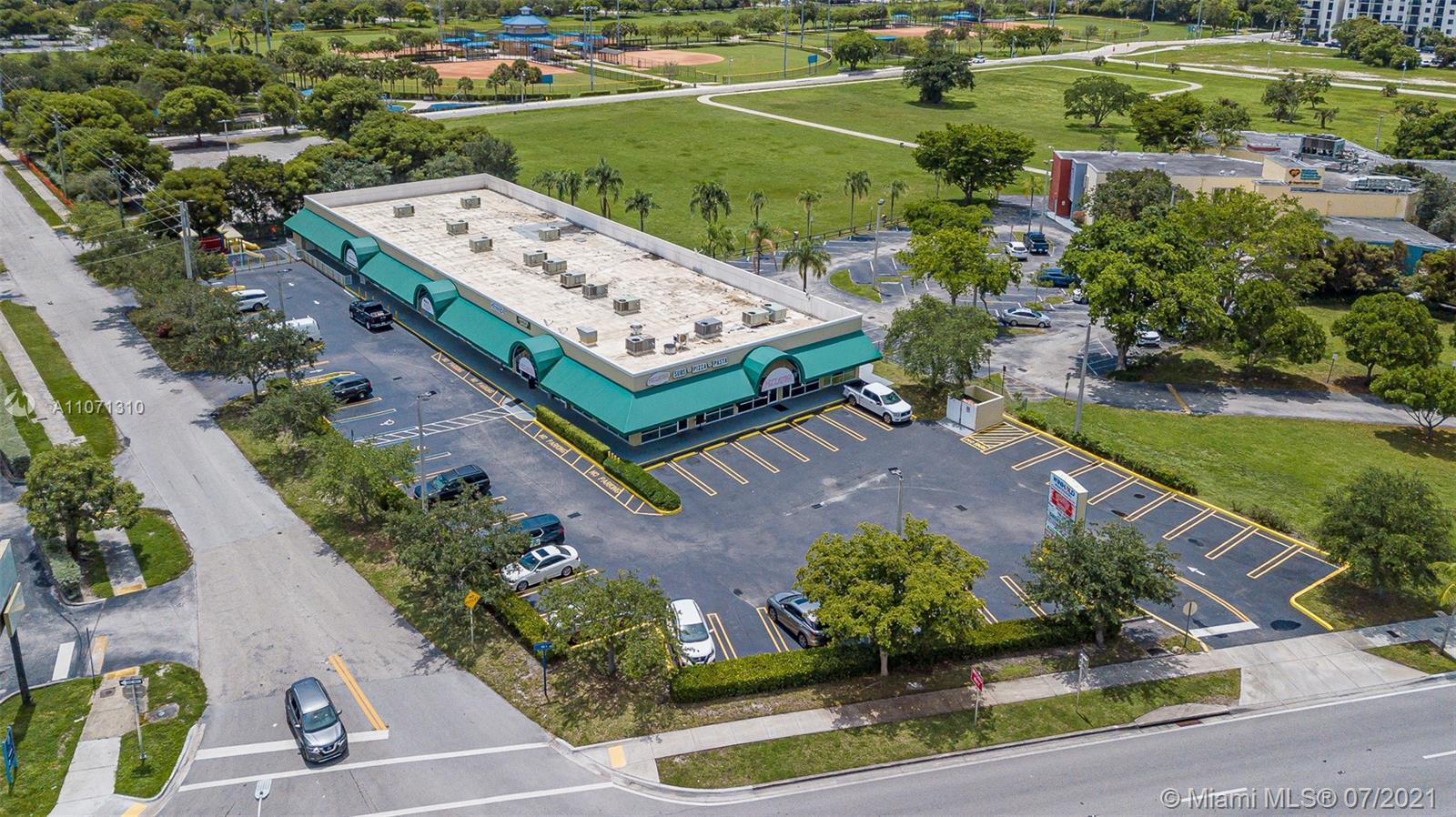 17579 S Dixie Hwy, Palmetto Bay FL 33157 photo 2