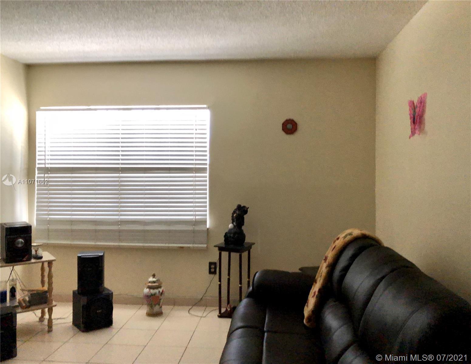 3640 NW 9th St # 110, Miami FL 33125 photo 2