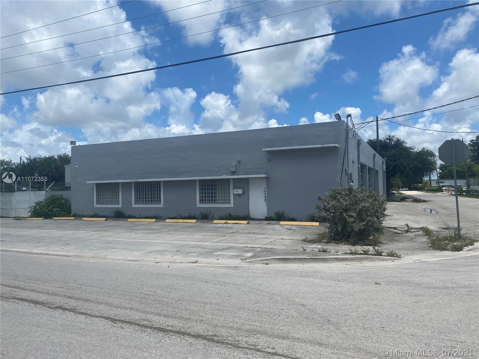 5731 SW 23rd St, West Park FL 33023