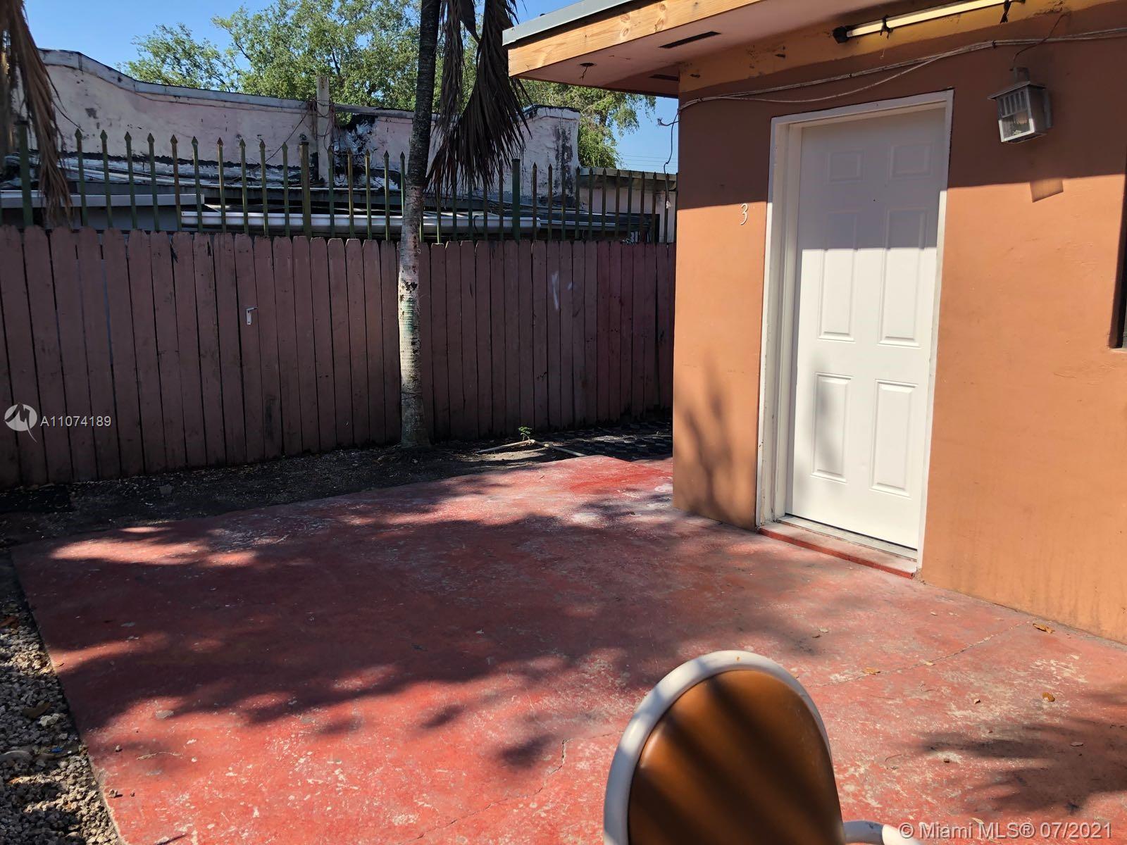 2460 NW 15th St # 4, Miami FL 33125 photo 5