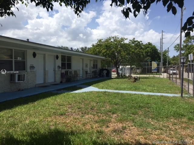 18792 NE 25th Ave # 18792, Miami FL 33180 photo 3