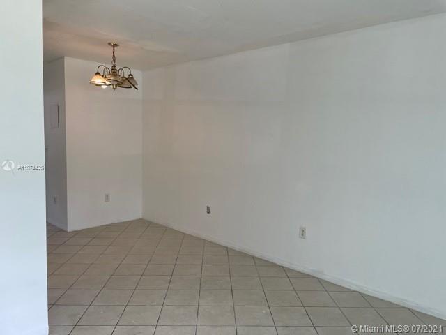18792 NE 25th Ave # 18792, Miami FL 33180 photo 5