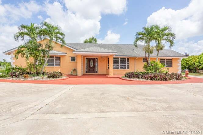 21295 SW 376th St, Homestead FL 33034