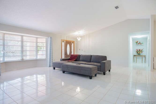 21295 SW 376th St, Homestead FL 33034 photo 4