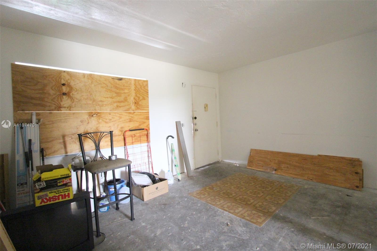 1230 NE 139th St # 402, North Miami FL 33161 photo 4