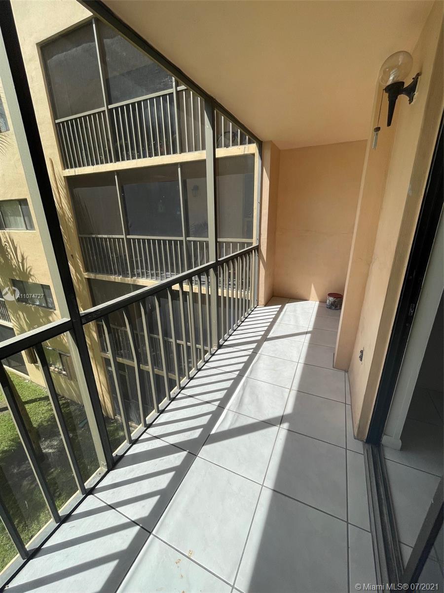 8760 SW 133rd Ave Rd # 309, Miami FL 33183 photo 2