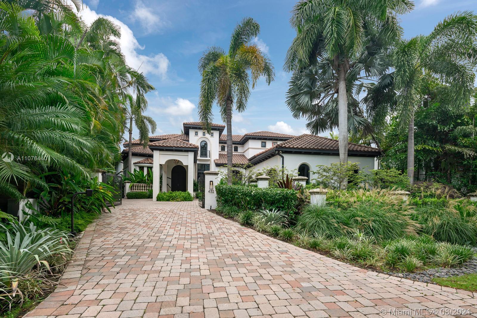 432 S Hibiscus Dr, Miami Beach FL 33139 photo 2