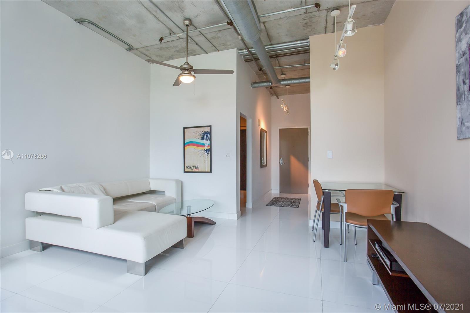 2001 Biscayne Blvd # 3213, Miami FL 33137 photo 2