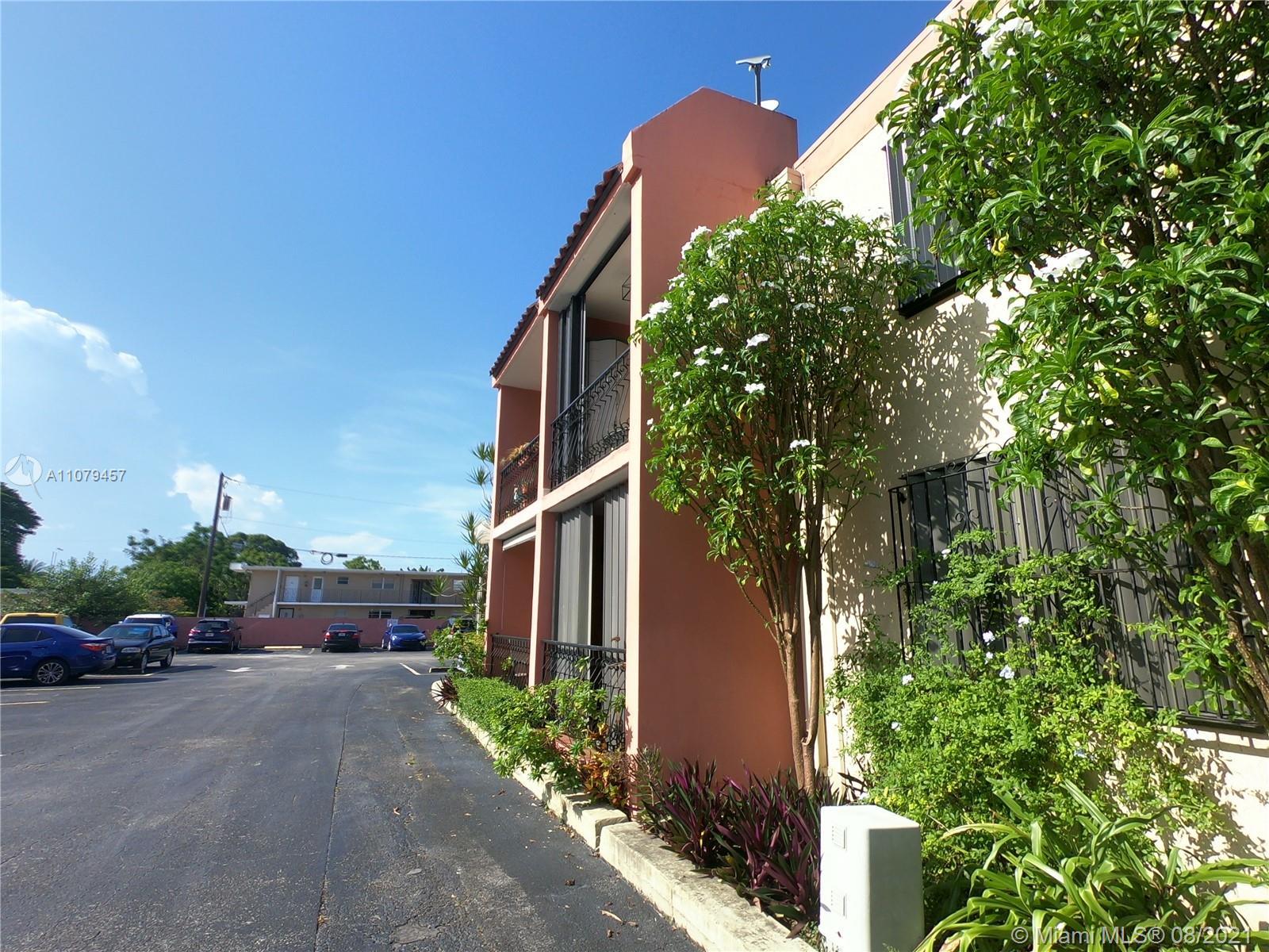 160 SW 30th Ave # 102A, Miami FL 33135