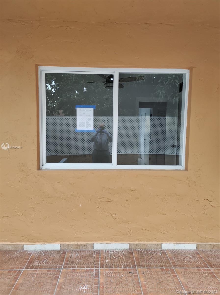 1250 SW 4th St # 2, Miami FL 33135 photo 2