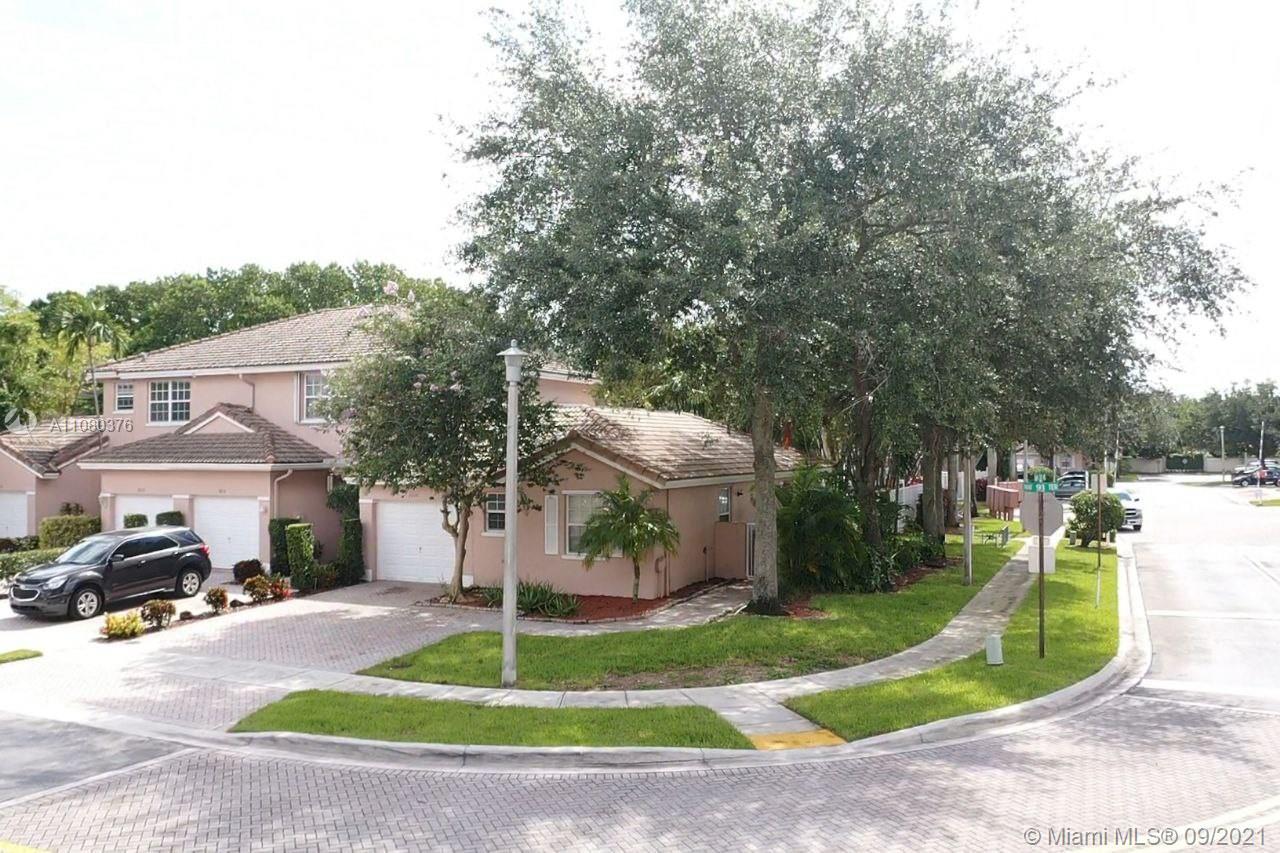 3800 NW 91st Ter, Sunrise FL 33351