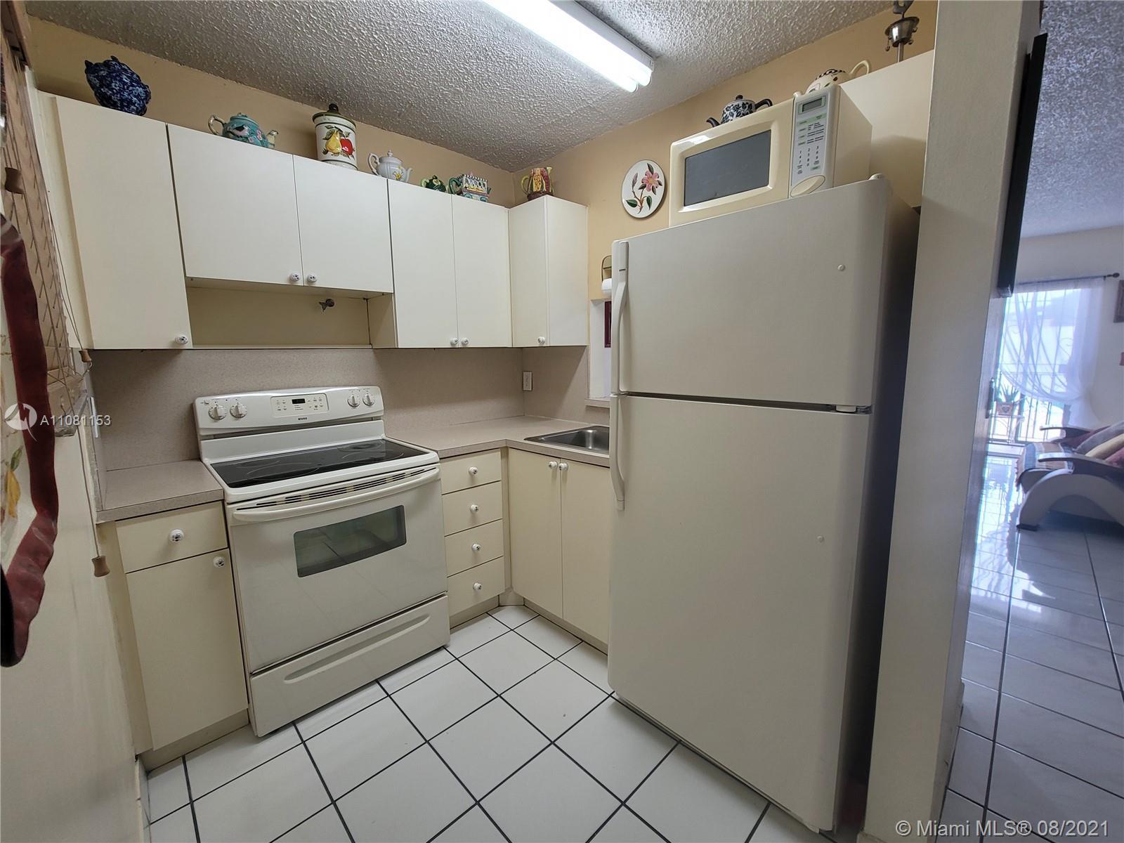 1051 SW 1st St # 207, Miami FL 33130 photo 4