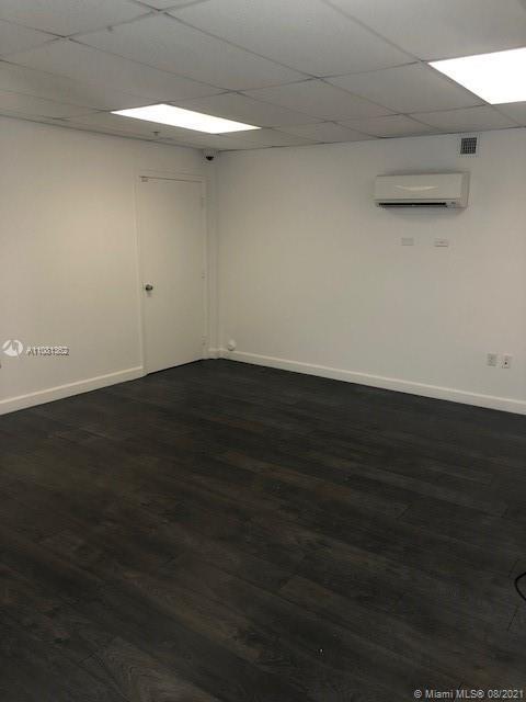 2385 NW 70th Ave # 10, FL 33122 photo 2