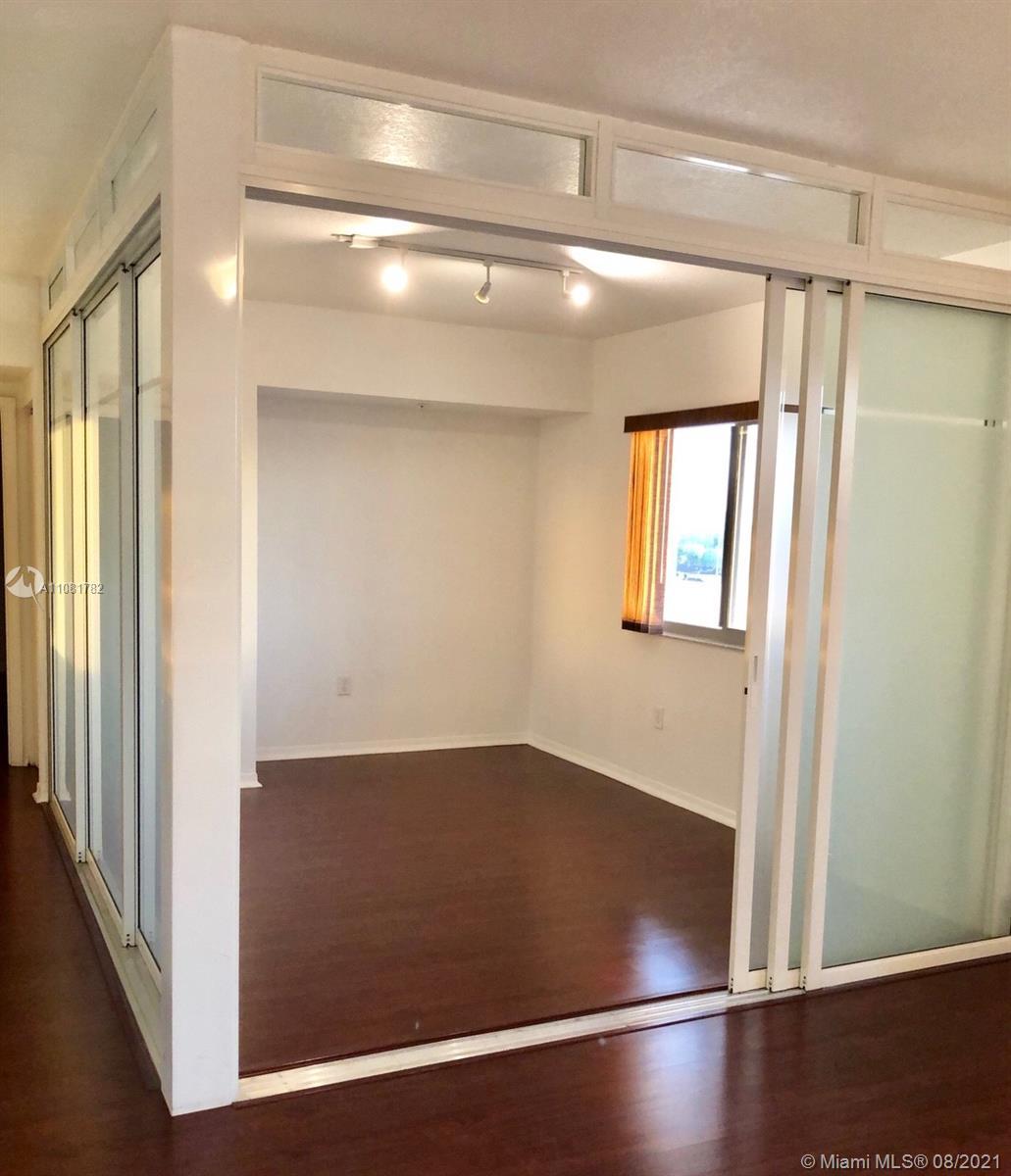 36 NW 6th Ave # 902, Miami FL 33128 photo 5
